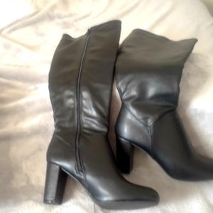 3-inch boots size 9